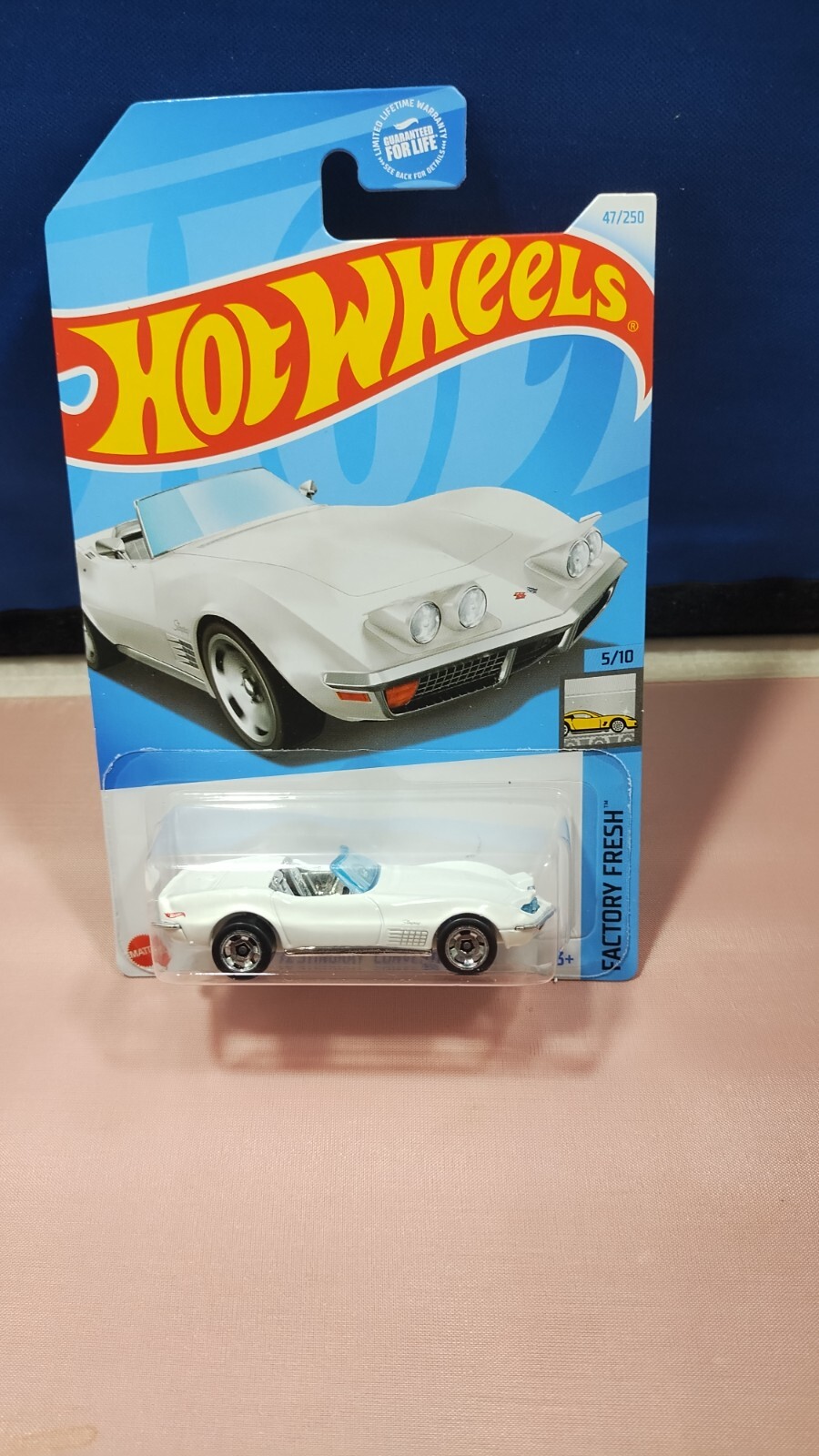 Hot Wheels ’72 Stingray Convertible Factory Fresh #5/10 White Diecast 1:64 Scale