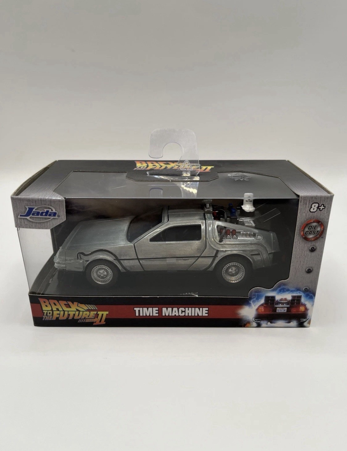 JADA BACK TO THE FUTURE ll TIME MACHINE DIE-CAST 1:32 SCALE.