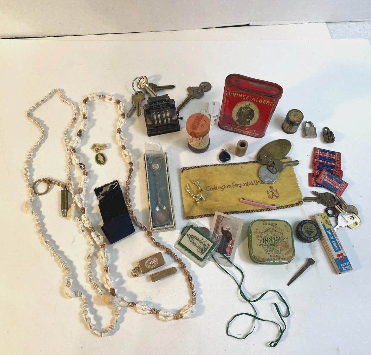 Vintage Small Junk Drawer Lot Estate Lot Jewelry Religious Keys ~ All Shown