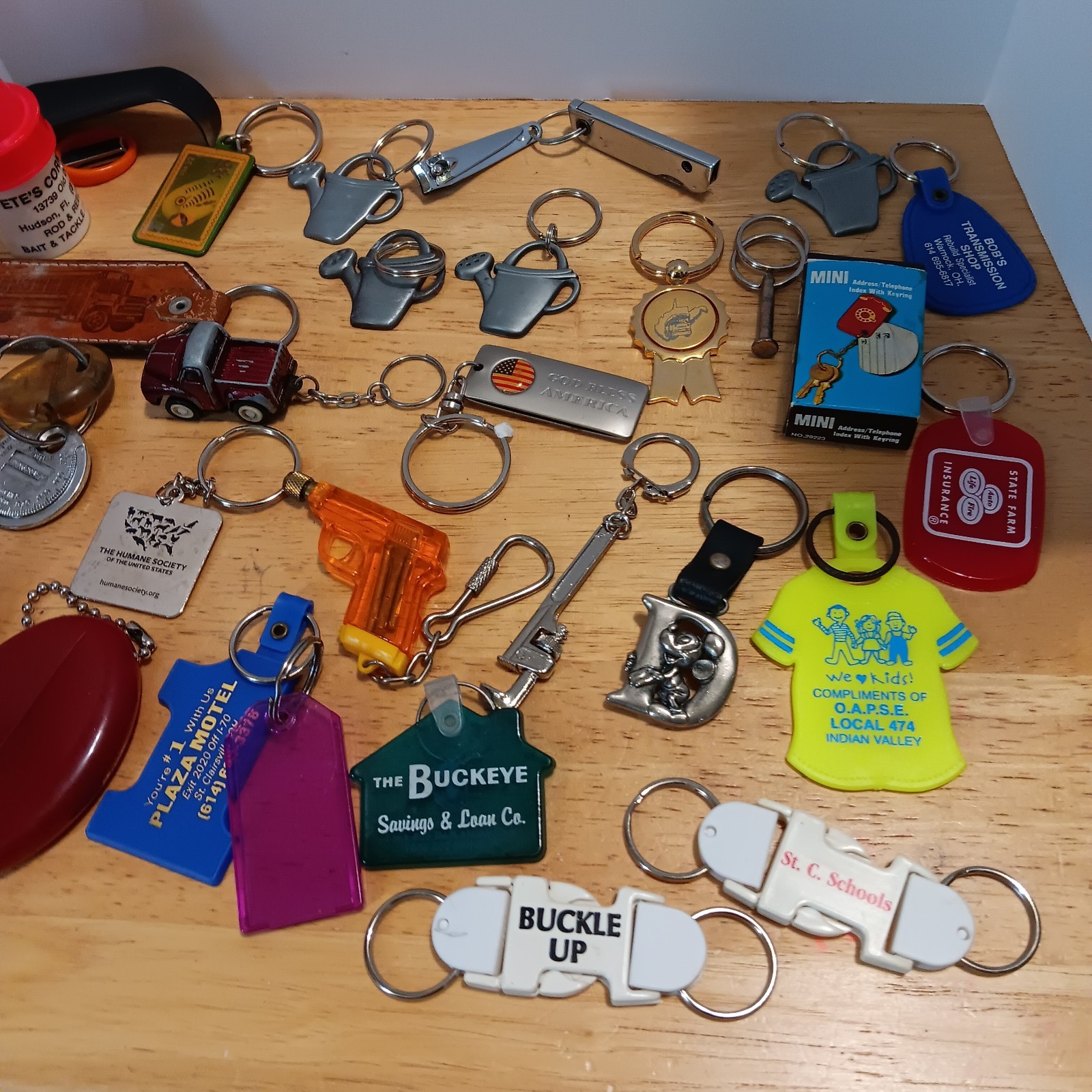 32 Vintage Keychain Lot Advertising Novelty Junk Drawer Estate Find