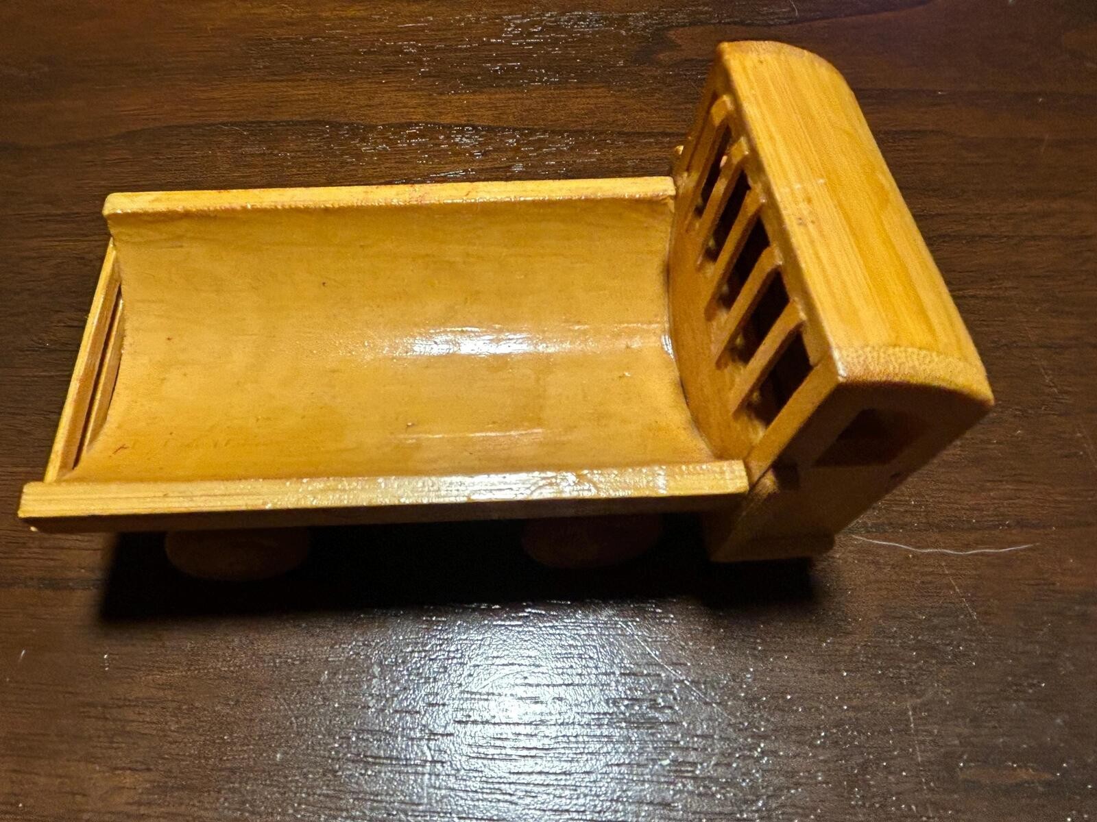 Wooden Miniature Truck made in the People’s Republic of China