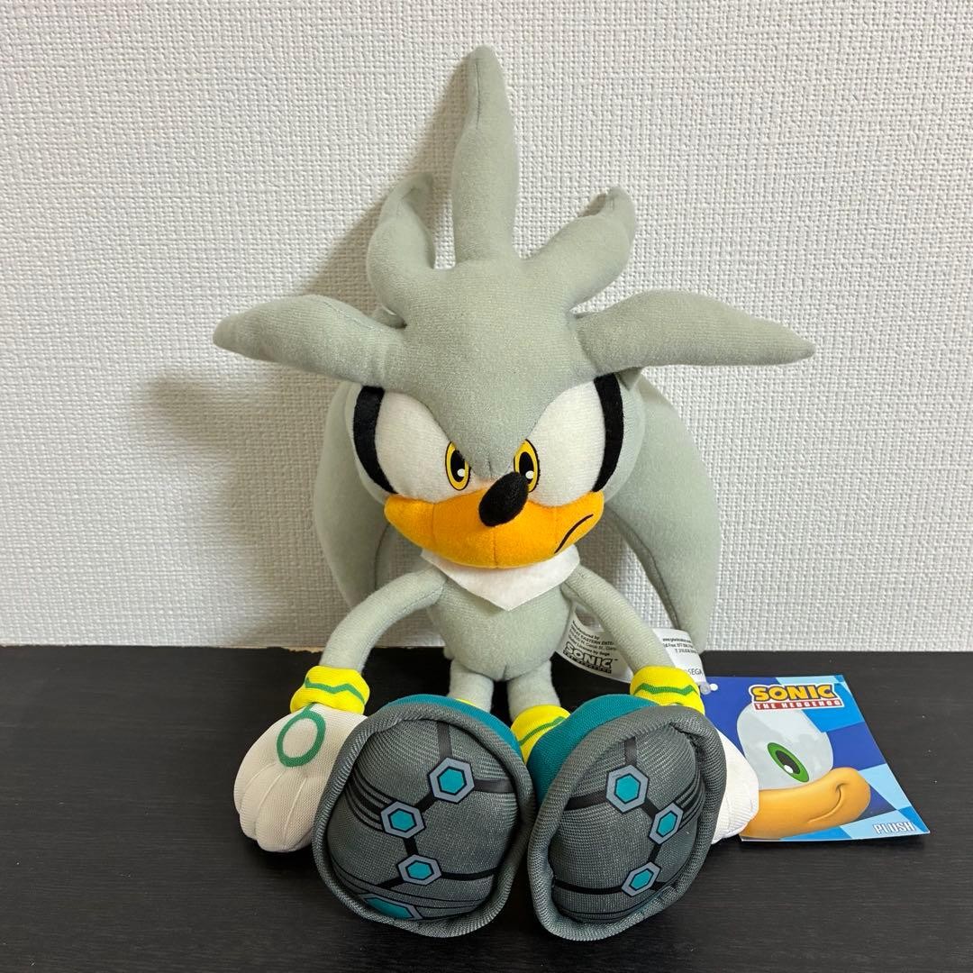 [New and unused] Sonic Plush Silver