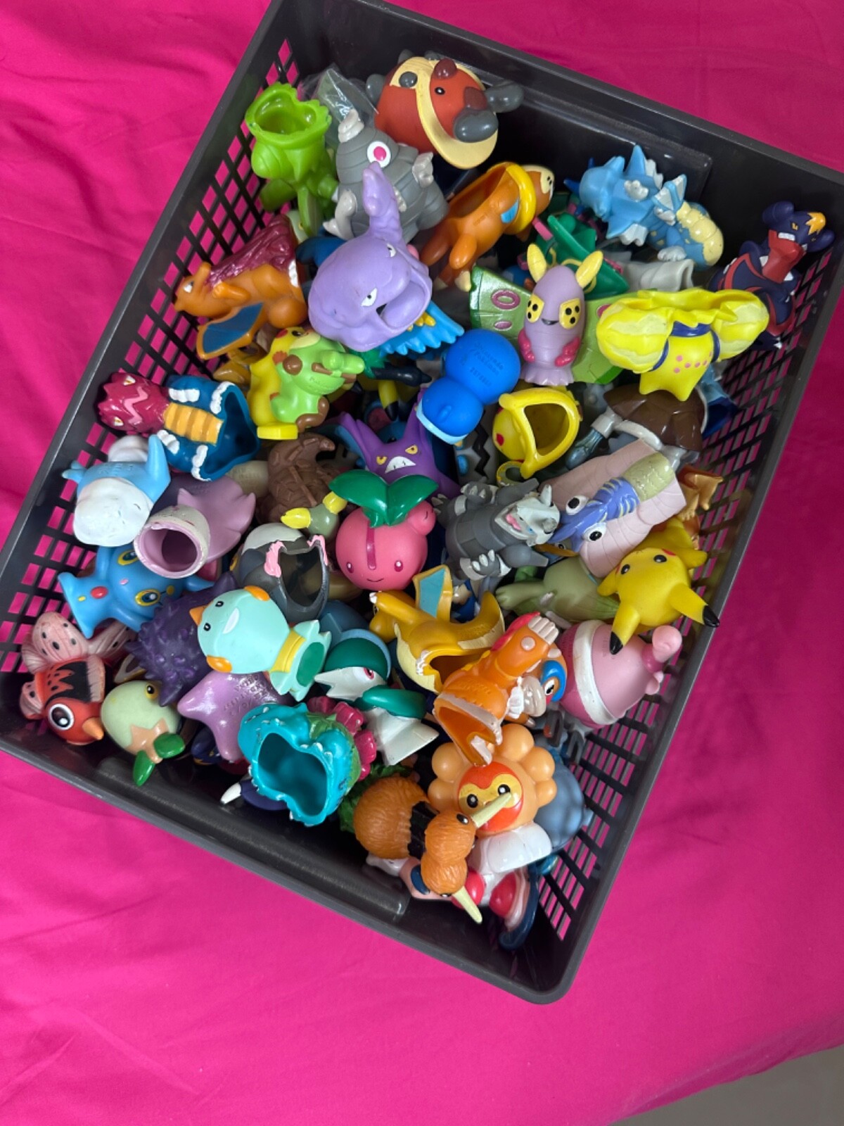 mystery box of 10 pokemon finger puppets,random mix,authentic japan toys