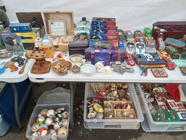 20 Pounds “Junk Drawer”- Estate sale, old & new mix items-in a Bulk #GH67