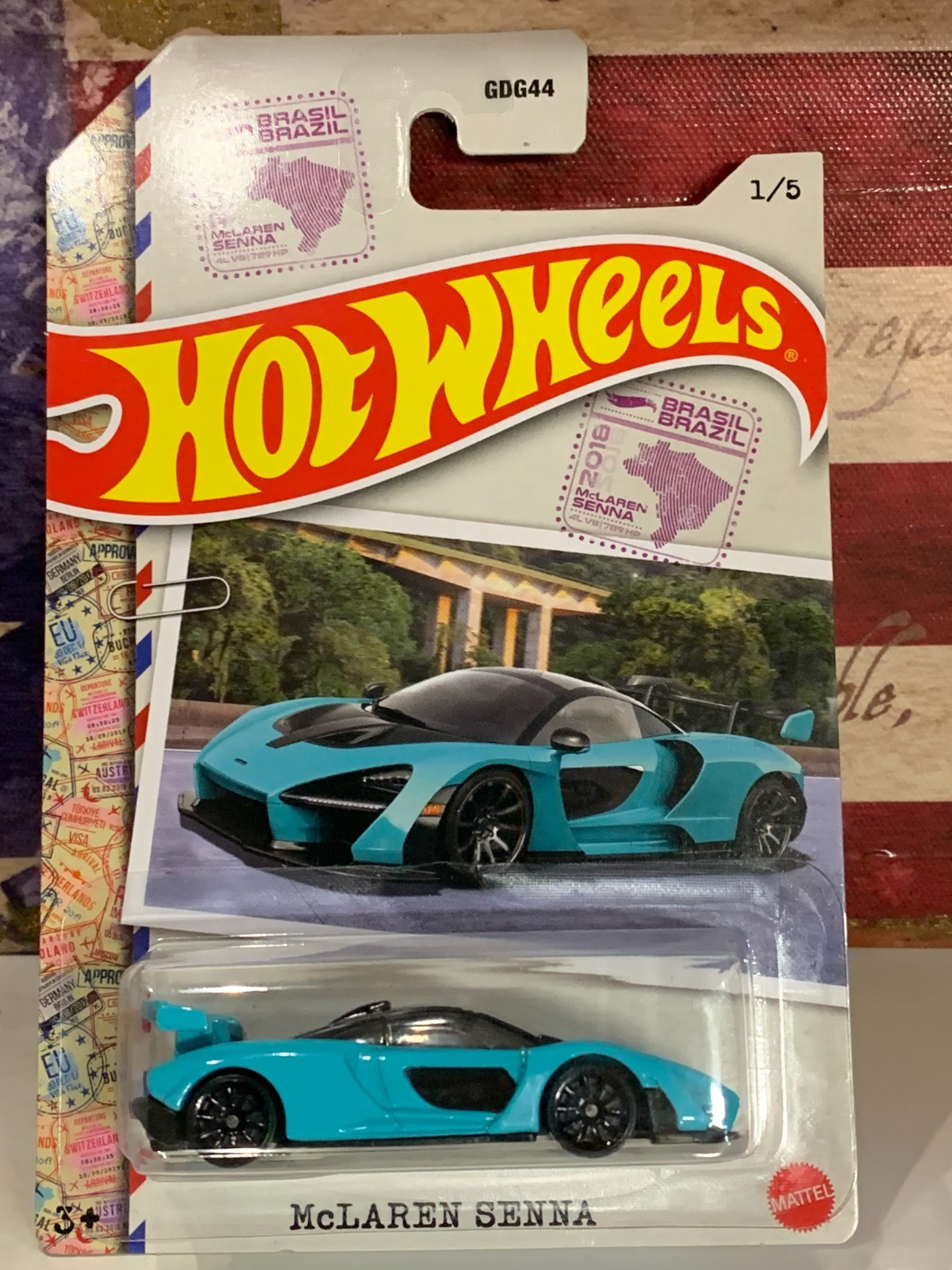 HOT WHEELS McLAREN SENNA. 2022 WORLD CLASS RACERS TEAL, ON CARD