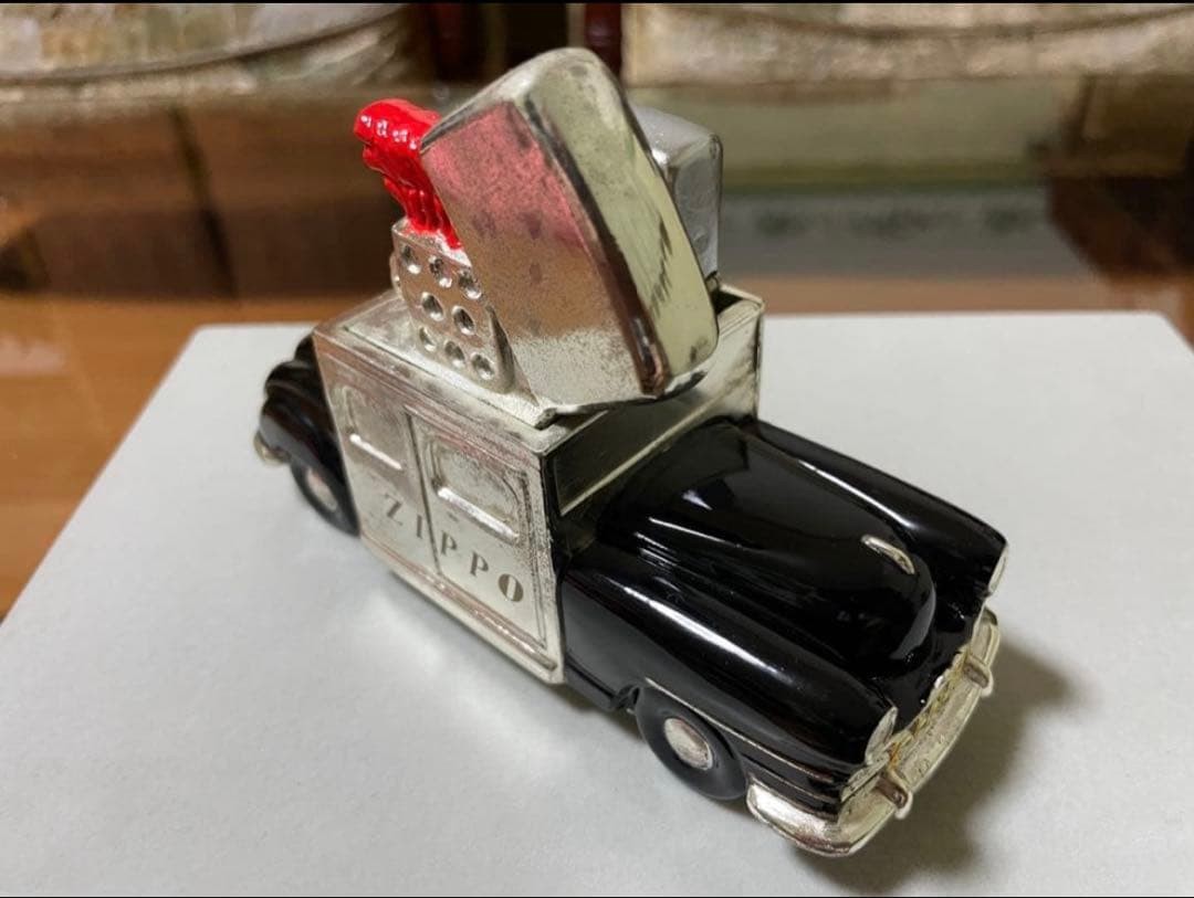 zippo zippoker stand (1998) + zippoker lighter (2001)
