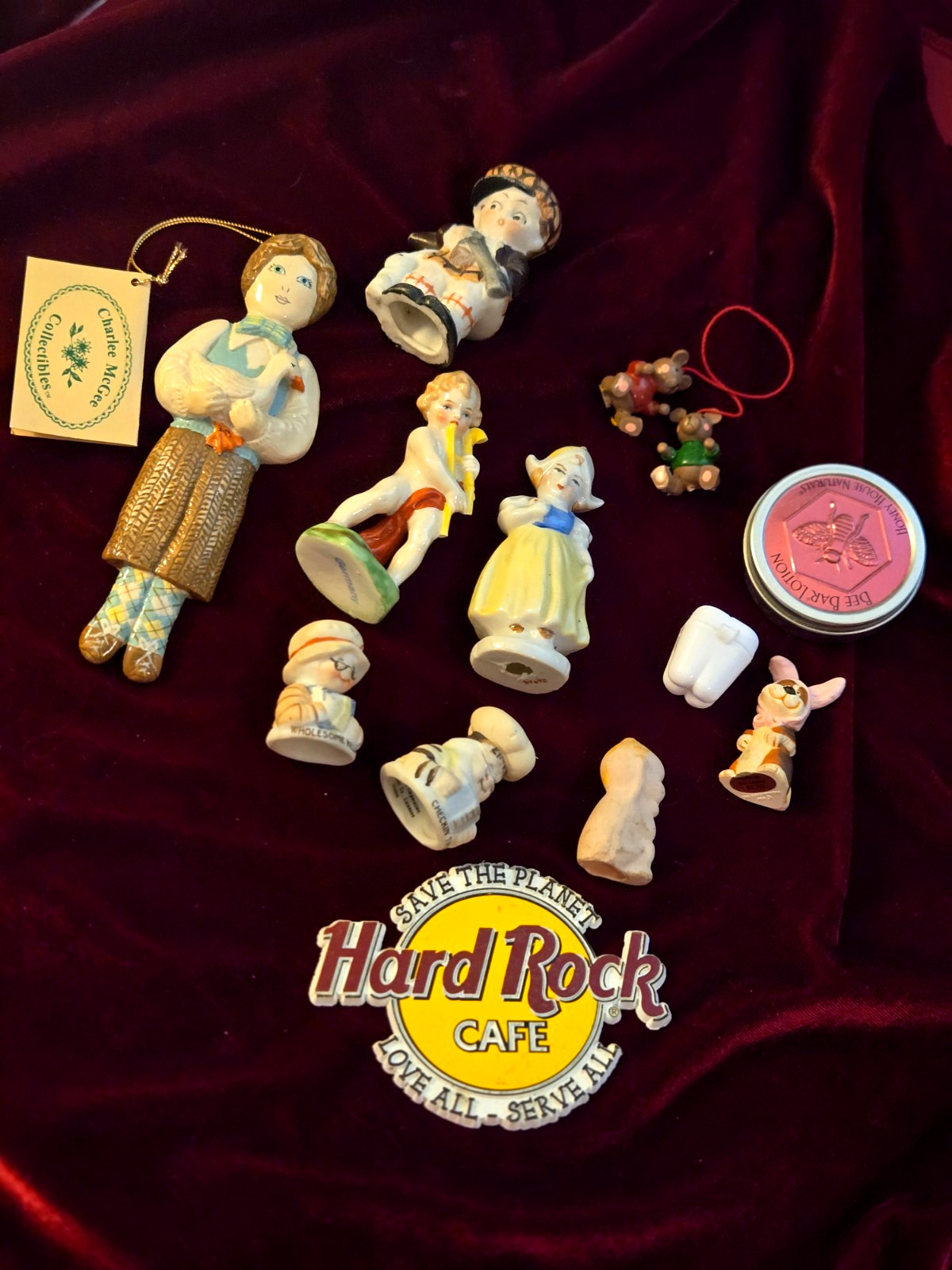 LOT of 12 VINTAGE ODDS & ENDS #1277