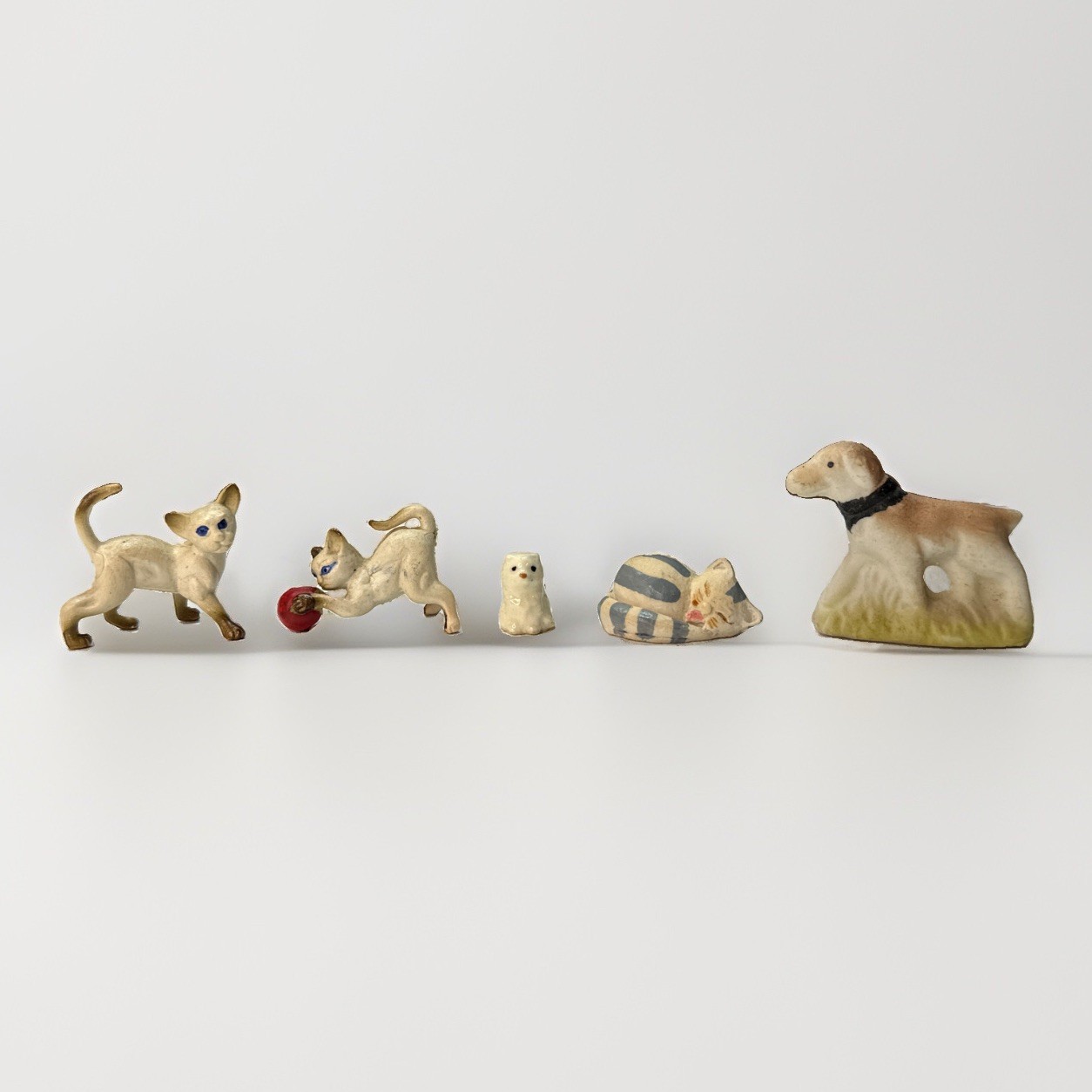 5 pc Cat Dog Decor Knick Knack Granny Lot Hallmark Renaker Japan Scotland