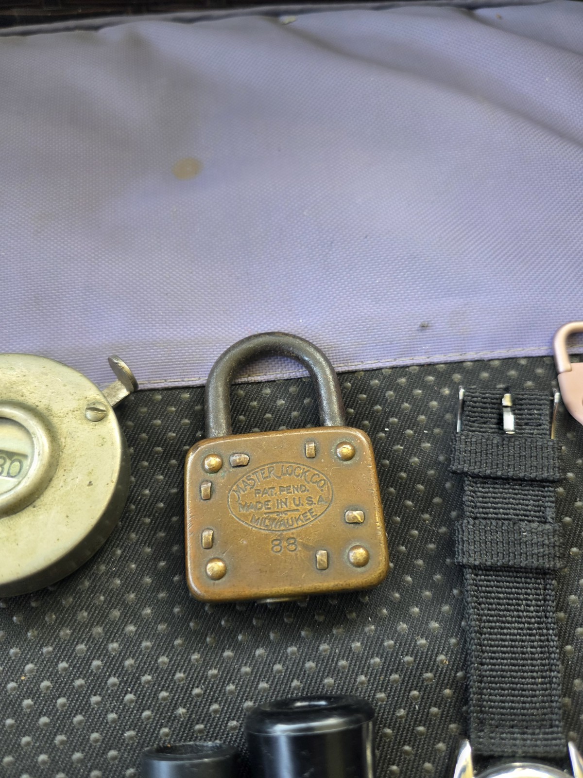 Grandpas Junk Drawer Lot, miscellaneous items, watches, Buckles etc Pre Owned D7
