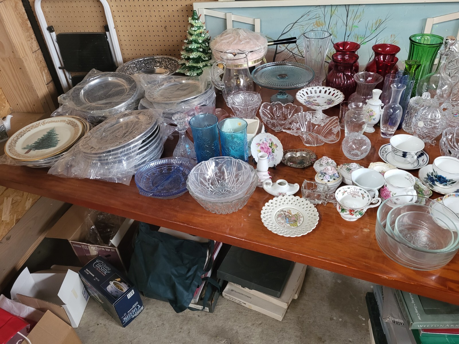 Variety Estate sale!! Vintage, Rare And Antique Items. Crystal And China!!