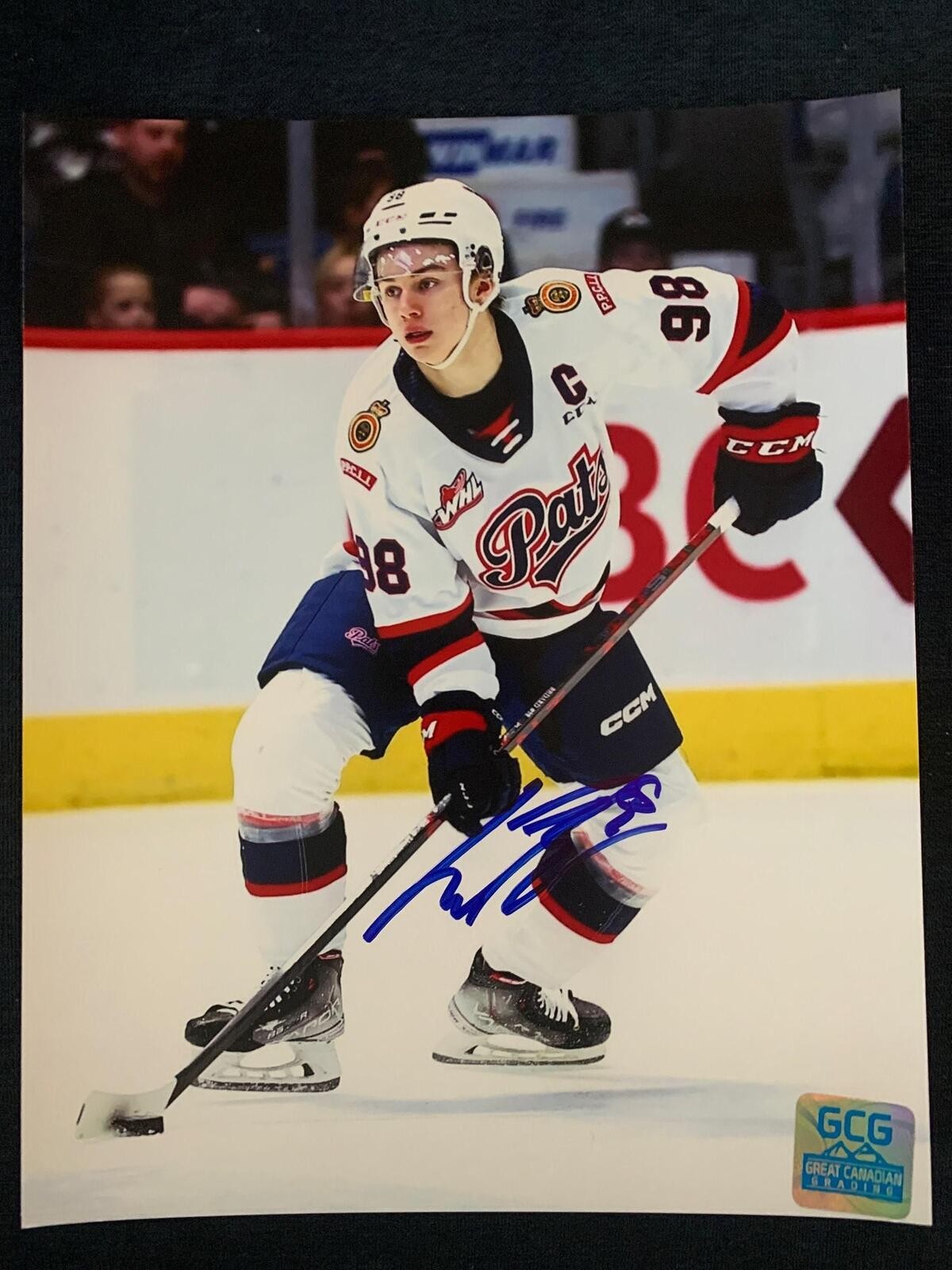 Connor Bedard Hand Signed Autograph 8×10 Photo Team Canada (GCG) COA Blackhawks