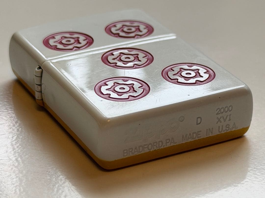 Vintage Zippo Mahjong Red Upiin Lucky Charm Lighter Used