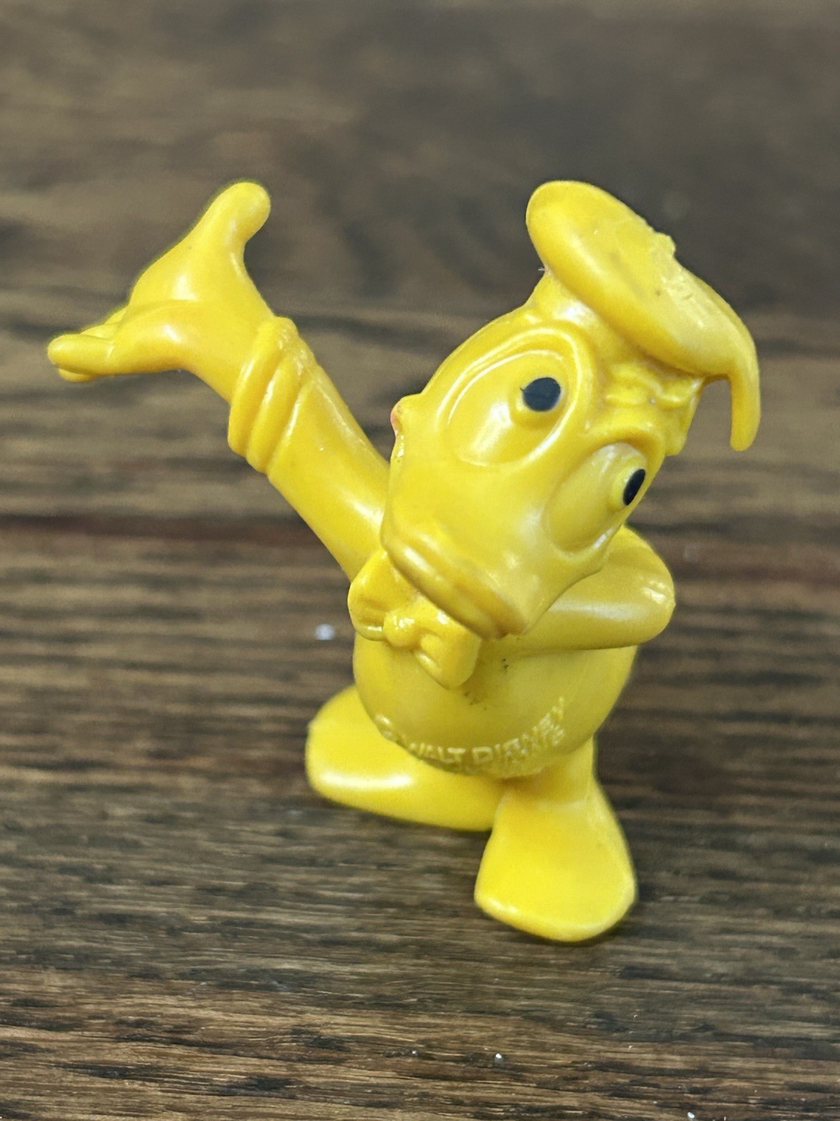 Junk Drawer Wholesale Flea Mrkt Vintage Figures F-P Disney Giraffe Shortcake Toy