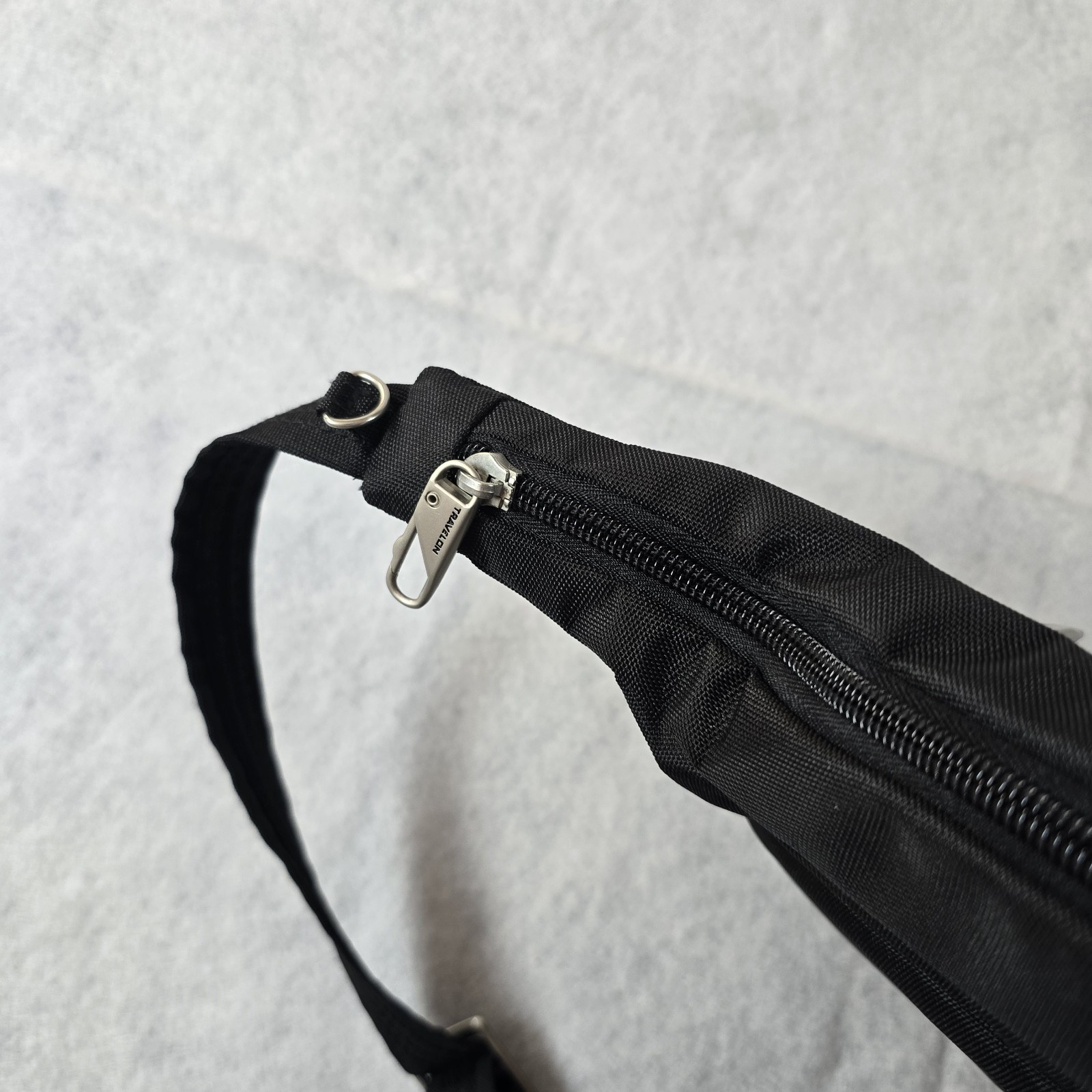 Travelon Anti-Theft Classic Messenger Bag, Black Handbag
