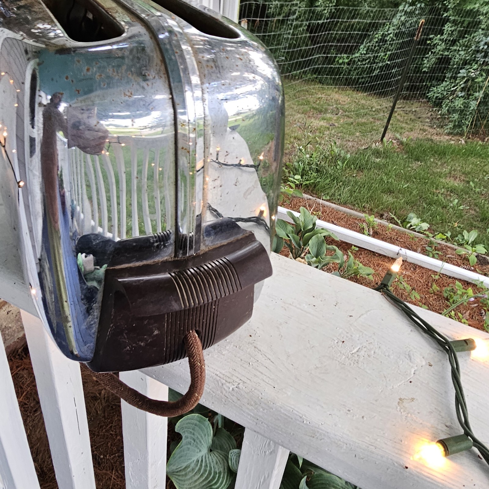 Vtg Art Deco Chrome Toastmaster Toaster 1B14 with Bakelite Handles 1950s MCMREAD