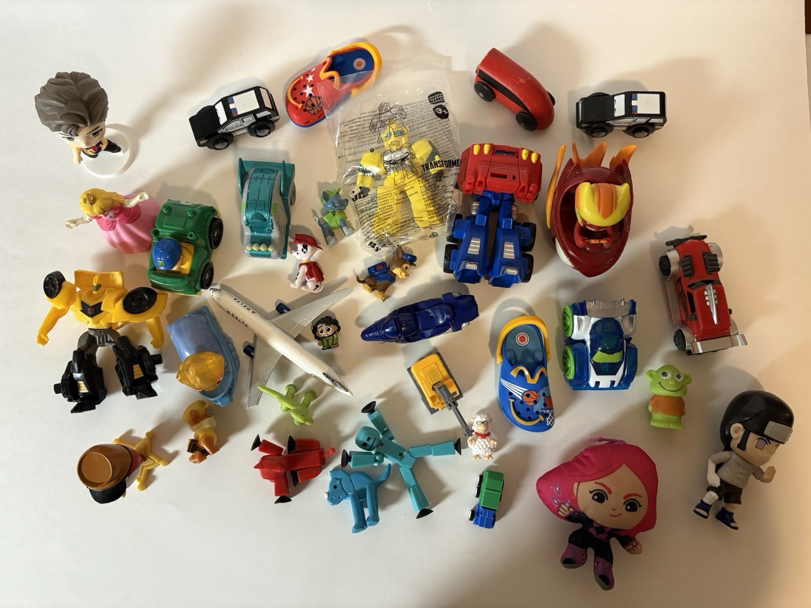 Junk Drawer Mixed Lot Assorted Smalls Toys Trinkets – See All Photos – 2000s