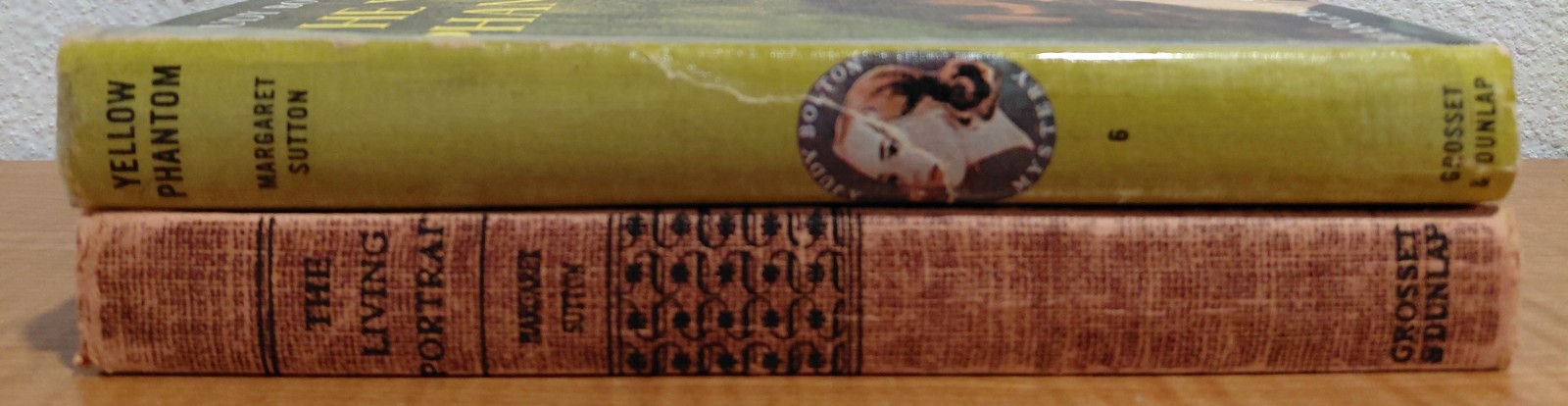 Judy Bolton YELLOW PHANTOM (#6) & LIVING PORTRAIT (#18) by MARGARET SUTTON