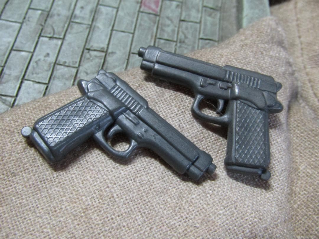 ● 1/6 scale GI Joe Beretta M92FS handgun 2-gun SET!