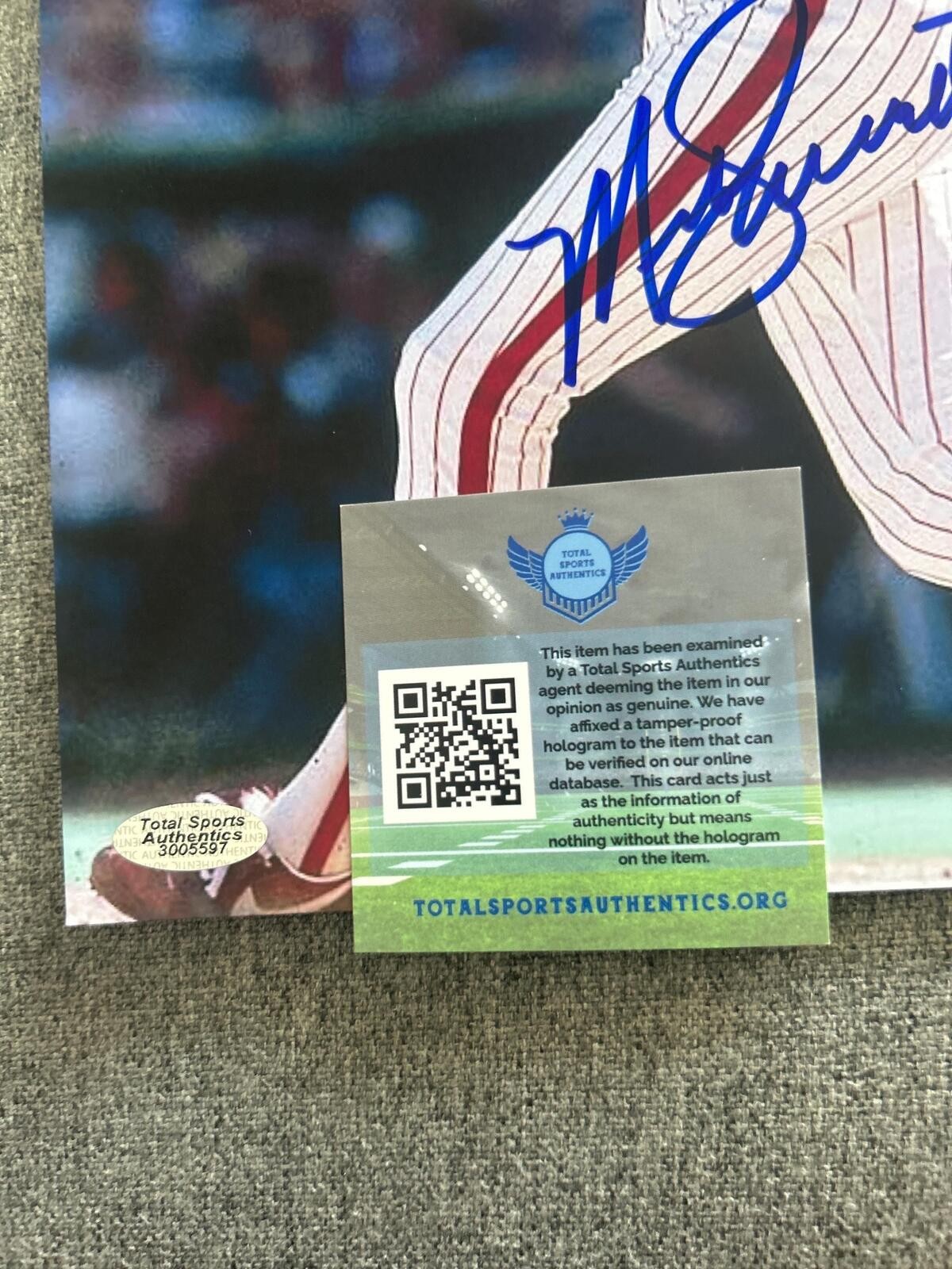 Mike Schmidt Autographed Signed Philadelphia Phillies 8×10 Baseball Photo COA