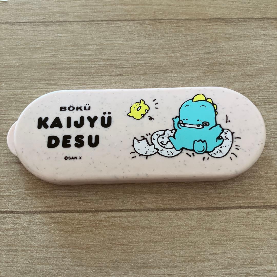 Etiquette Brush Lint Brush Kaiju San-X Retro Fancy