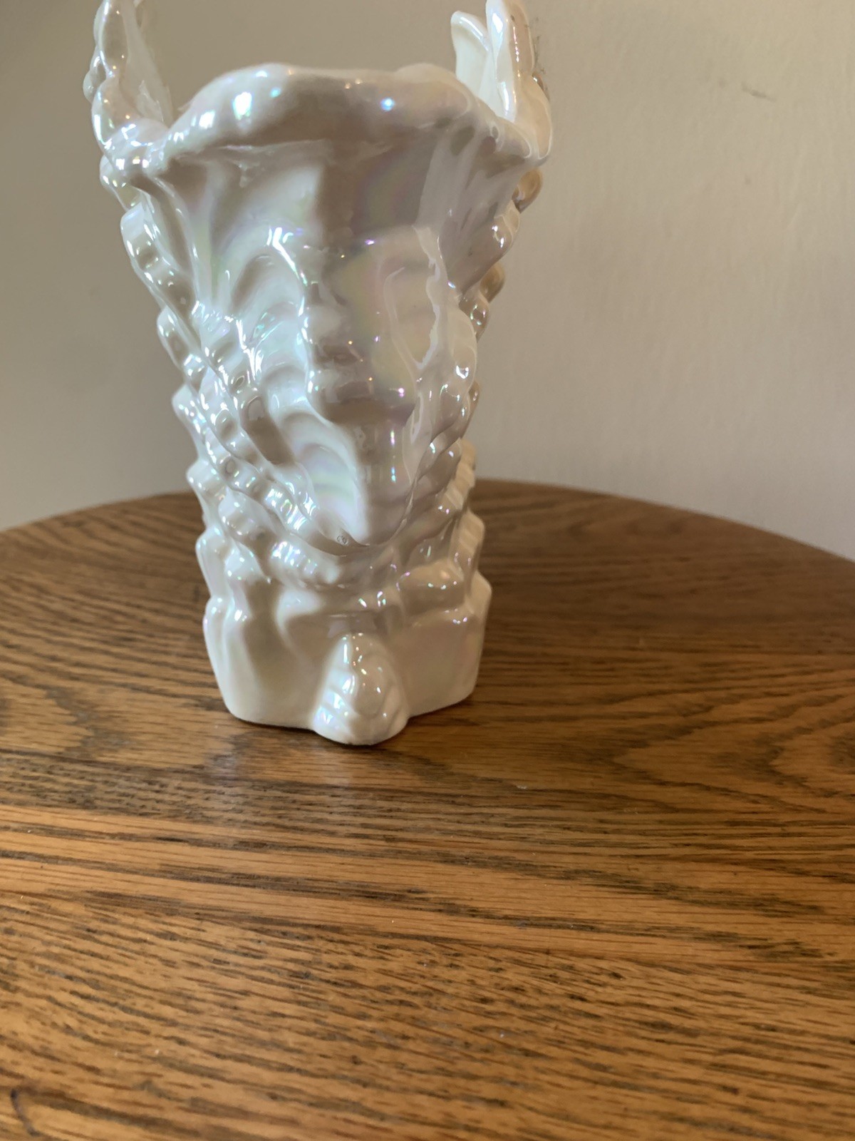Vintage Maddux Of California Iridescent Shell Vase Planter Cream Color