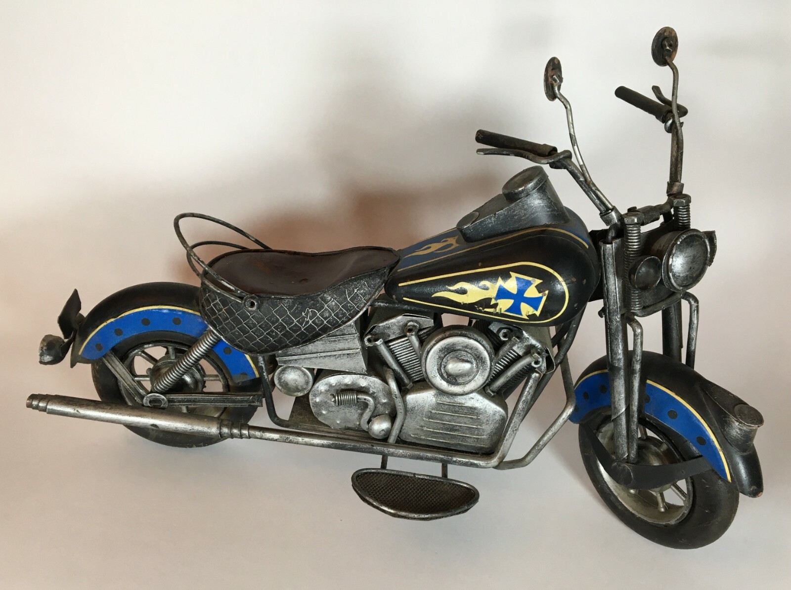 Harley Davidson Metal Model Motorcycle Man Cave Décor