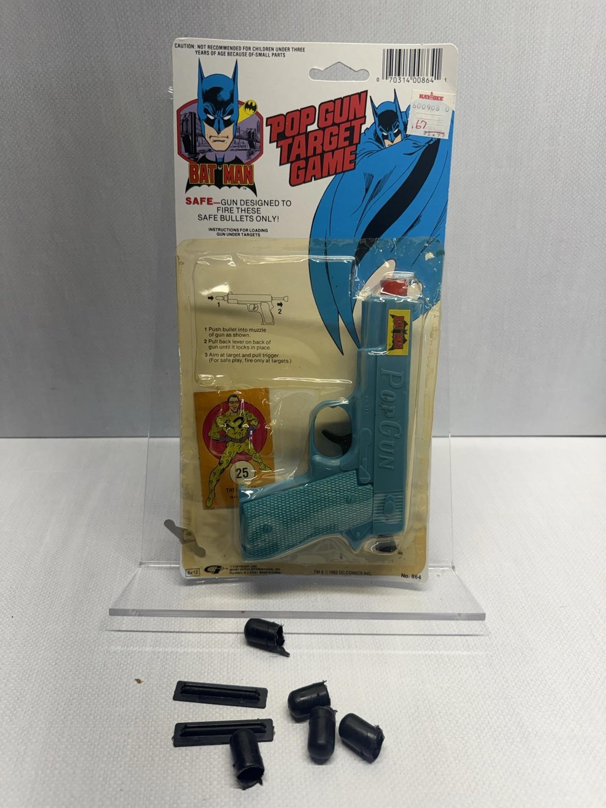 1982 DC Comics Plastic Batman Pop Toy Gun Target Game