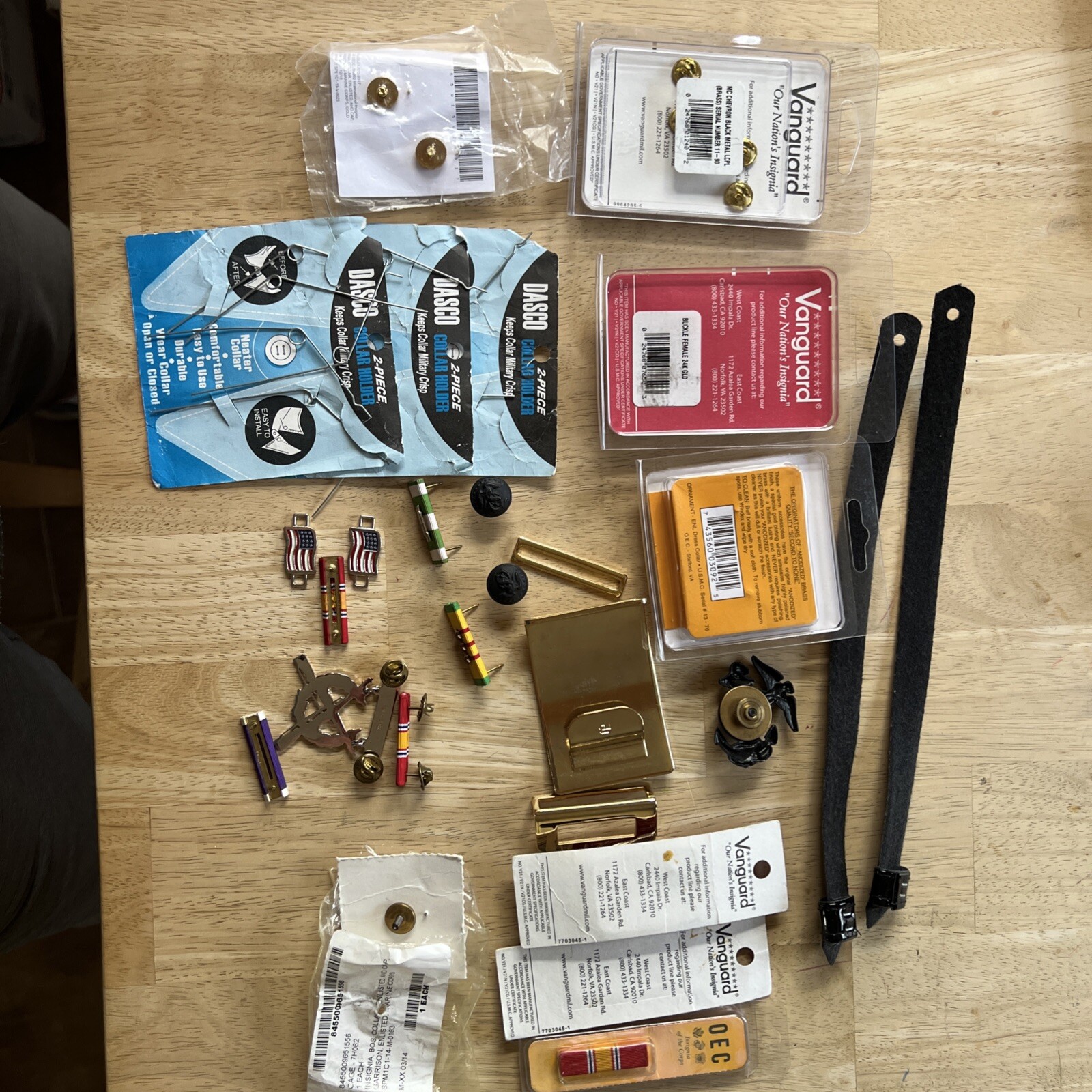 Vintage and modern assorted military items. Mostly New See description for more