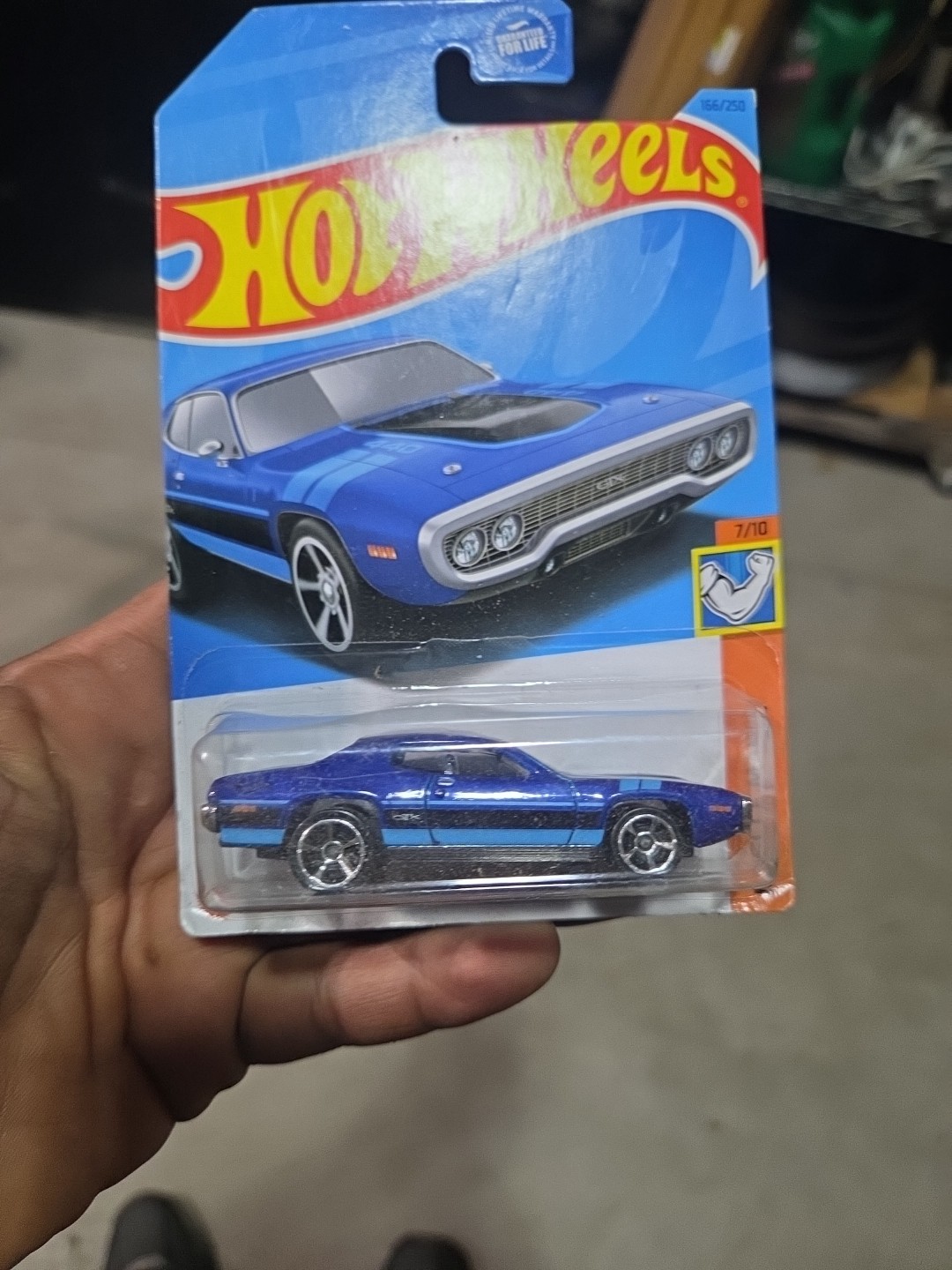 Hot Wheels ’71 Plymouth GTX Muscle Mania Series #7/10 Blue Diecast 1:64 Scale