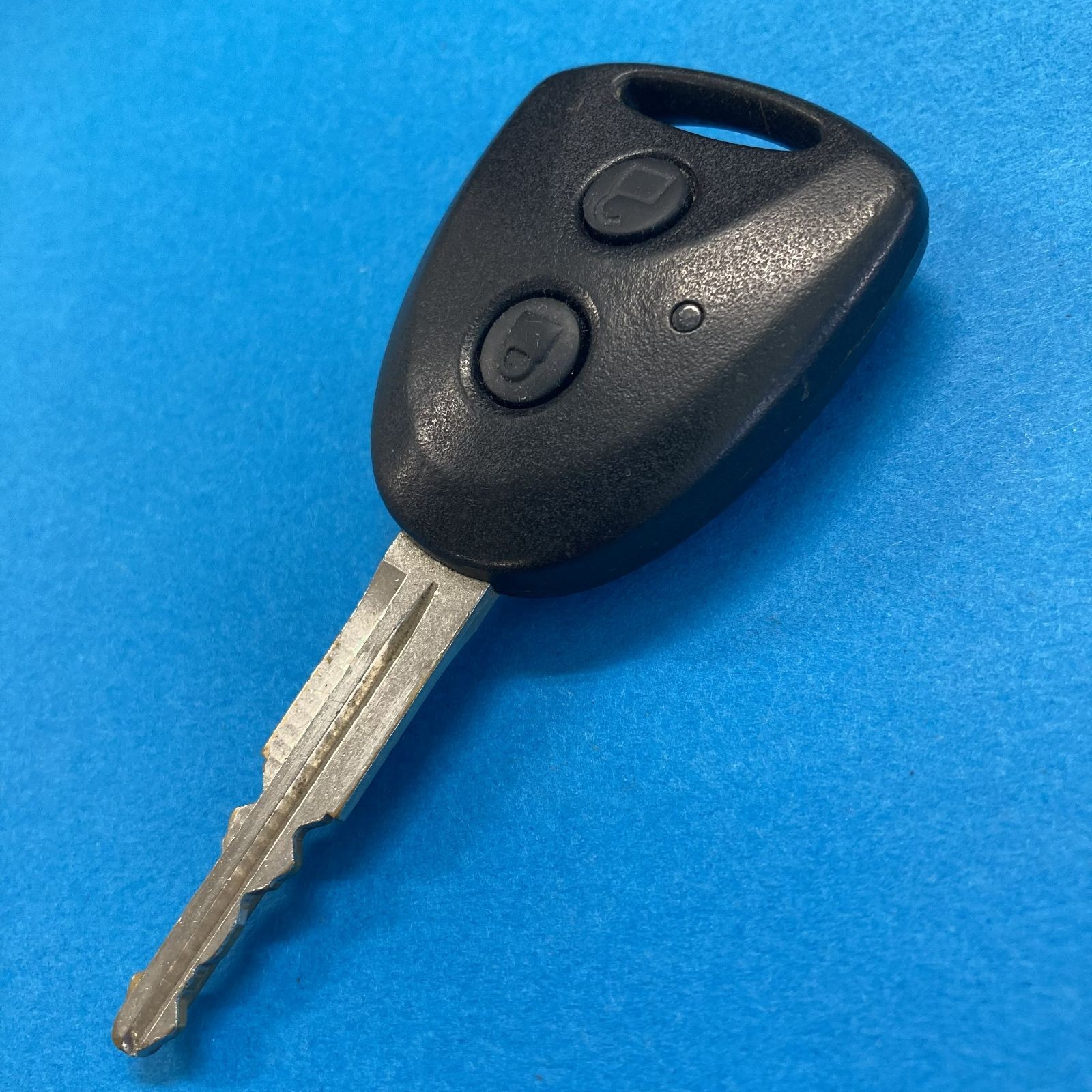 ☘ Daihatsu Mira Keyless 2 Button B7 ☘