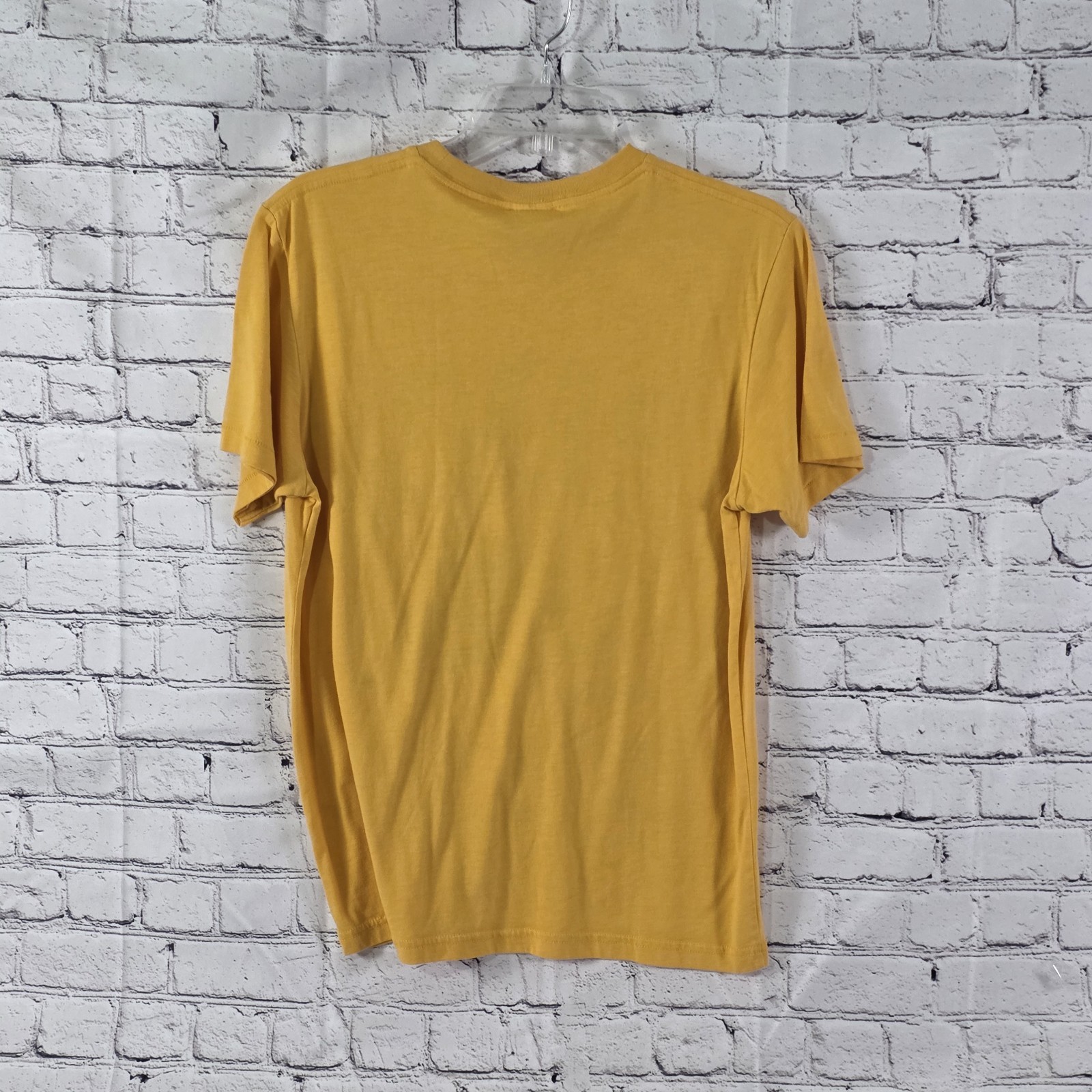 Homage Men’s Medium Yellow Los Angeles Rams T-Shirt
