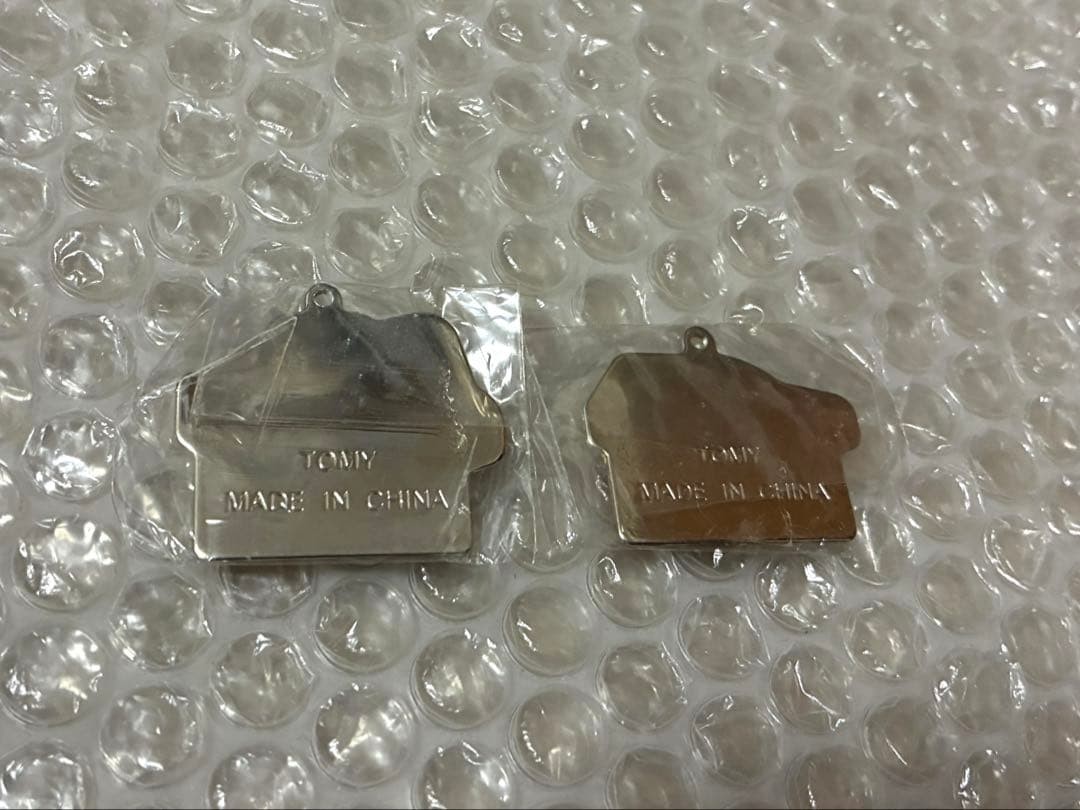 Odyssey Jeep Skyline 50th Anniversary Pin Badge Tomica 30th Anniversary Charm