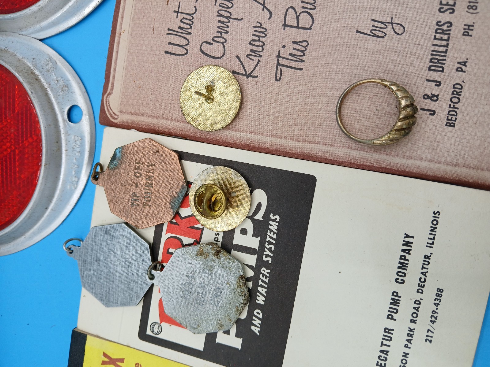 Vintage Estate Junk Drawer Lot Razor Advertising Sewing Sports Pins Misc