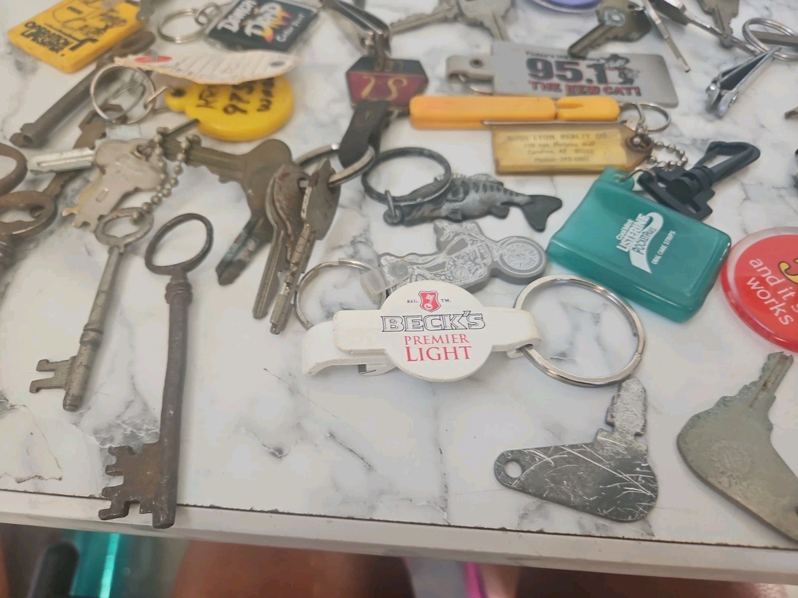 Vintage Grandpa’s Junk Drawer Lot Mens Keys ,key Chains Skeleton Keys