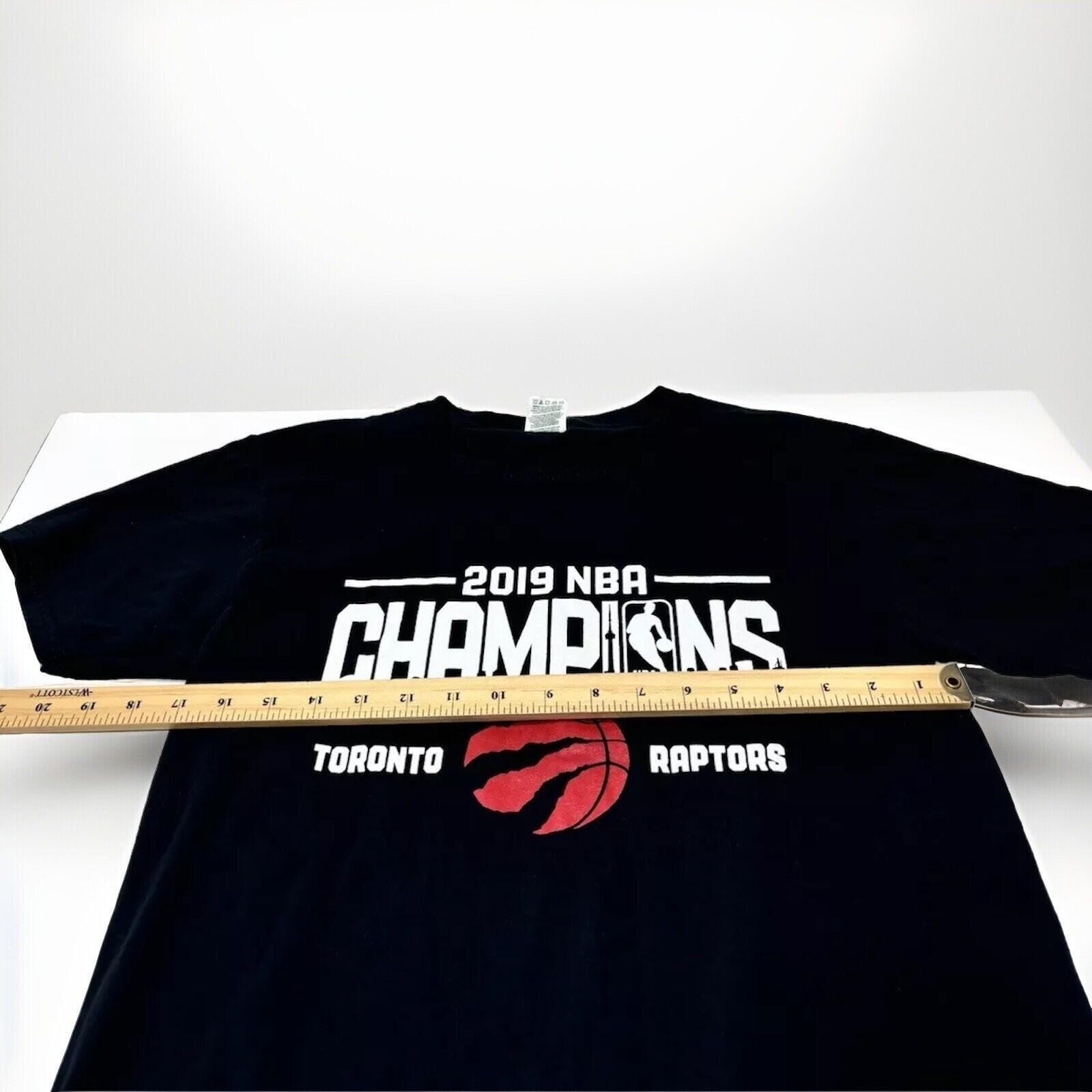 Toronto Raptors NBA T-Shirt 2019 Champions, Black Graphic Tee, GUC, Size Small