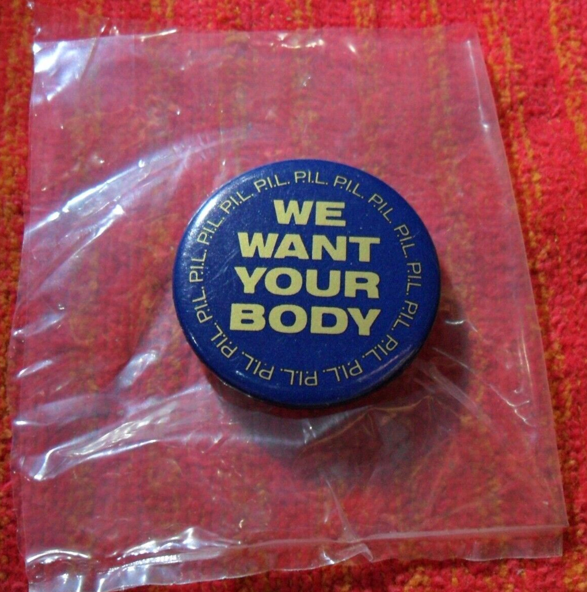 1987 P.I.L. JOHNNY LYDON ROTTEN HAPPY BODY RECORD LABEL PROMO BUTTON