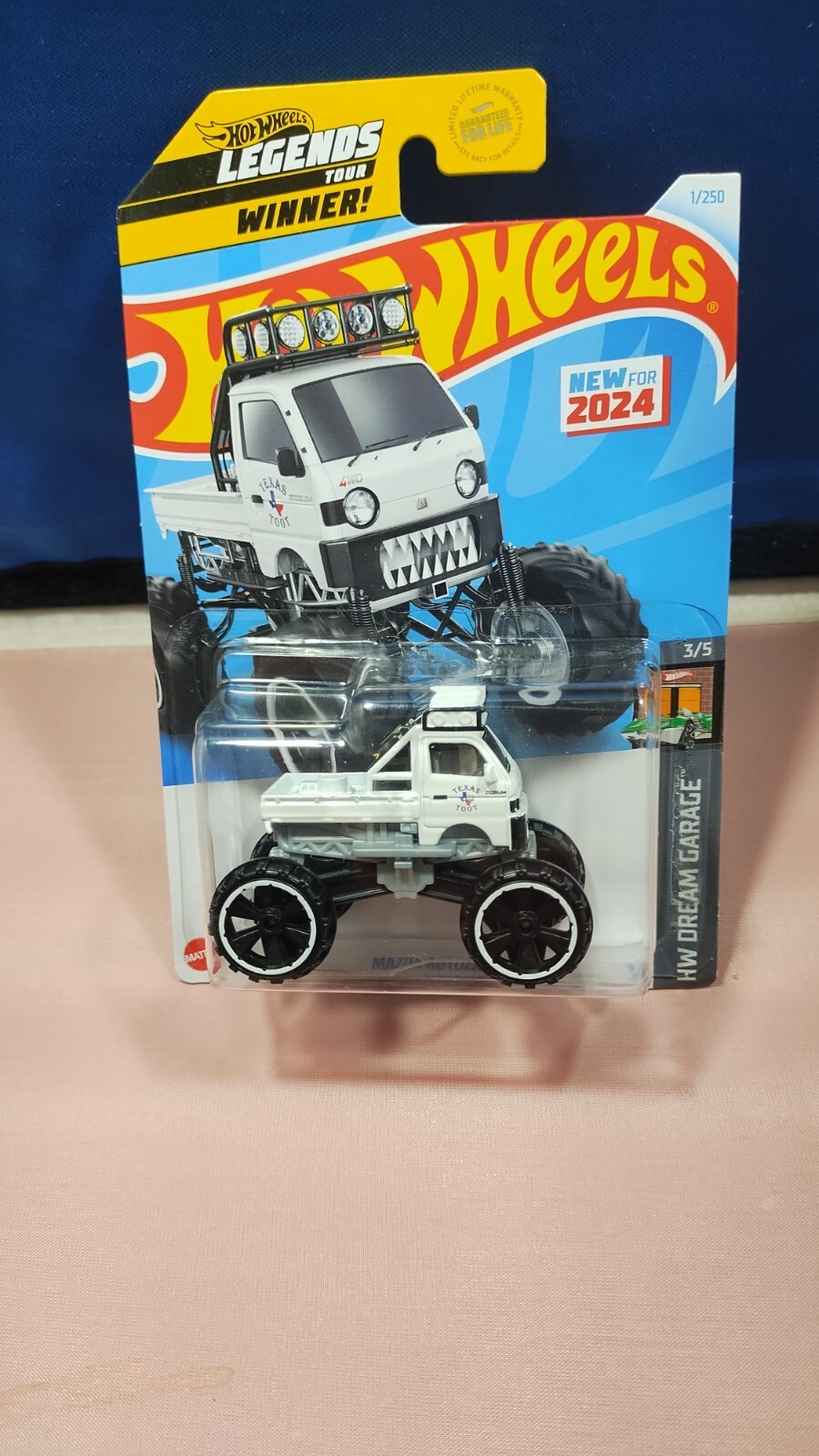 2024 Hot Wheels Mazda Autozam HW Dream Garage #3/5 White Diecast 1:64 Scale New