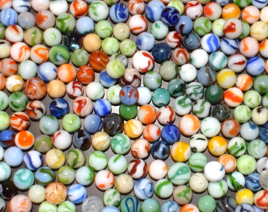 🗽➖⏩ 15 Vintage American Made West Virginia Mixed Colors Swirl Marbles size .625