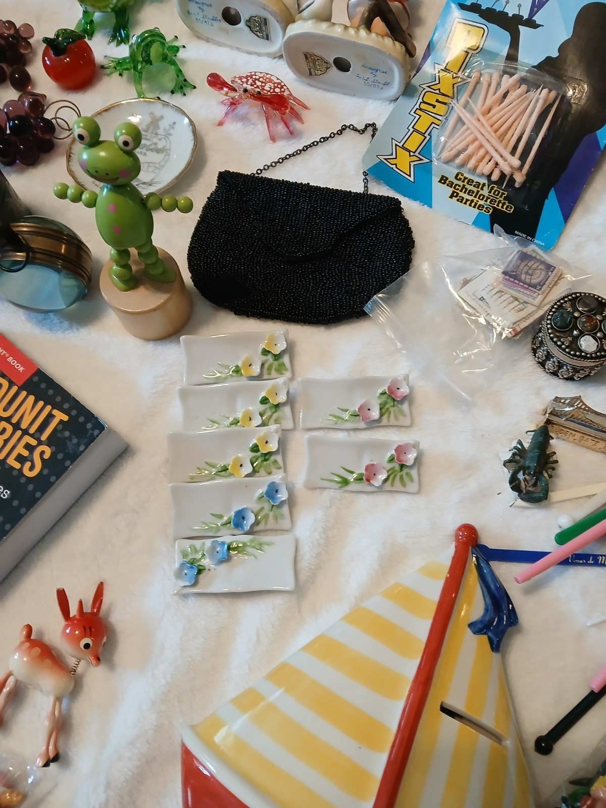 Vintage to New Junk Drawer Lot Premium Lot – Nice Usable Lot of items