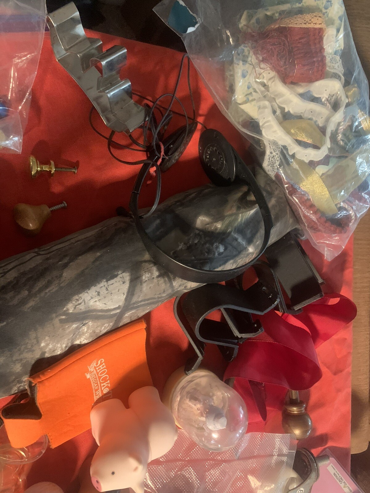 Junk Drawer Clean Out Box- Super Random – All Items Pictured – 11 Lb 9 Oz-#3087