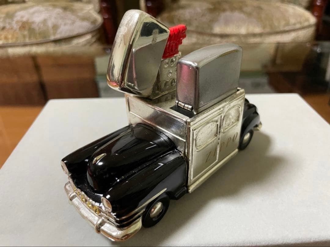 zippo zippoker stand (1998) + zippoker lighter (2001)