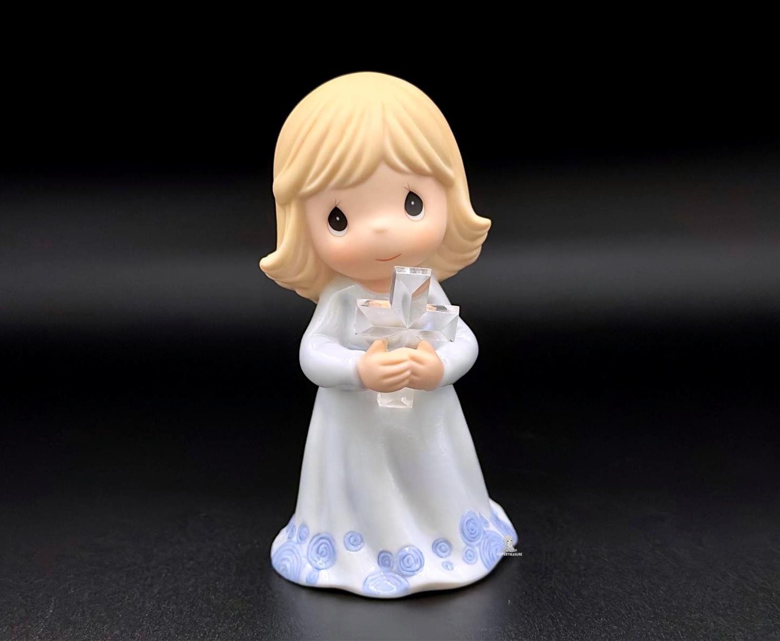 Precious Moments Girl Holding Crystal Cross Lavender Dress💎Faith Comfort