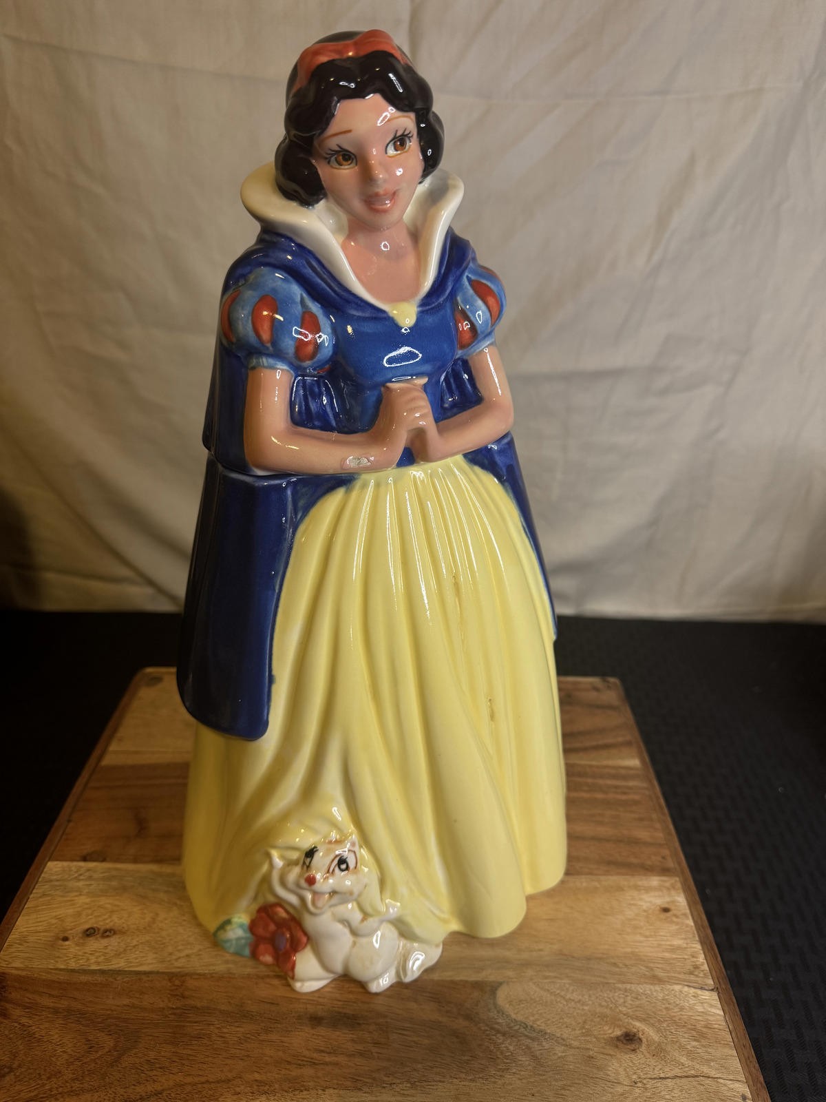Vintage Disney Snow White Cookie Jar – Treasure Craft Mexico 14″ Ceramic 1990s