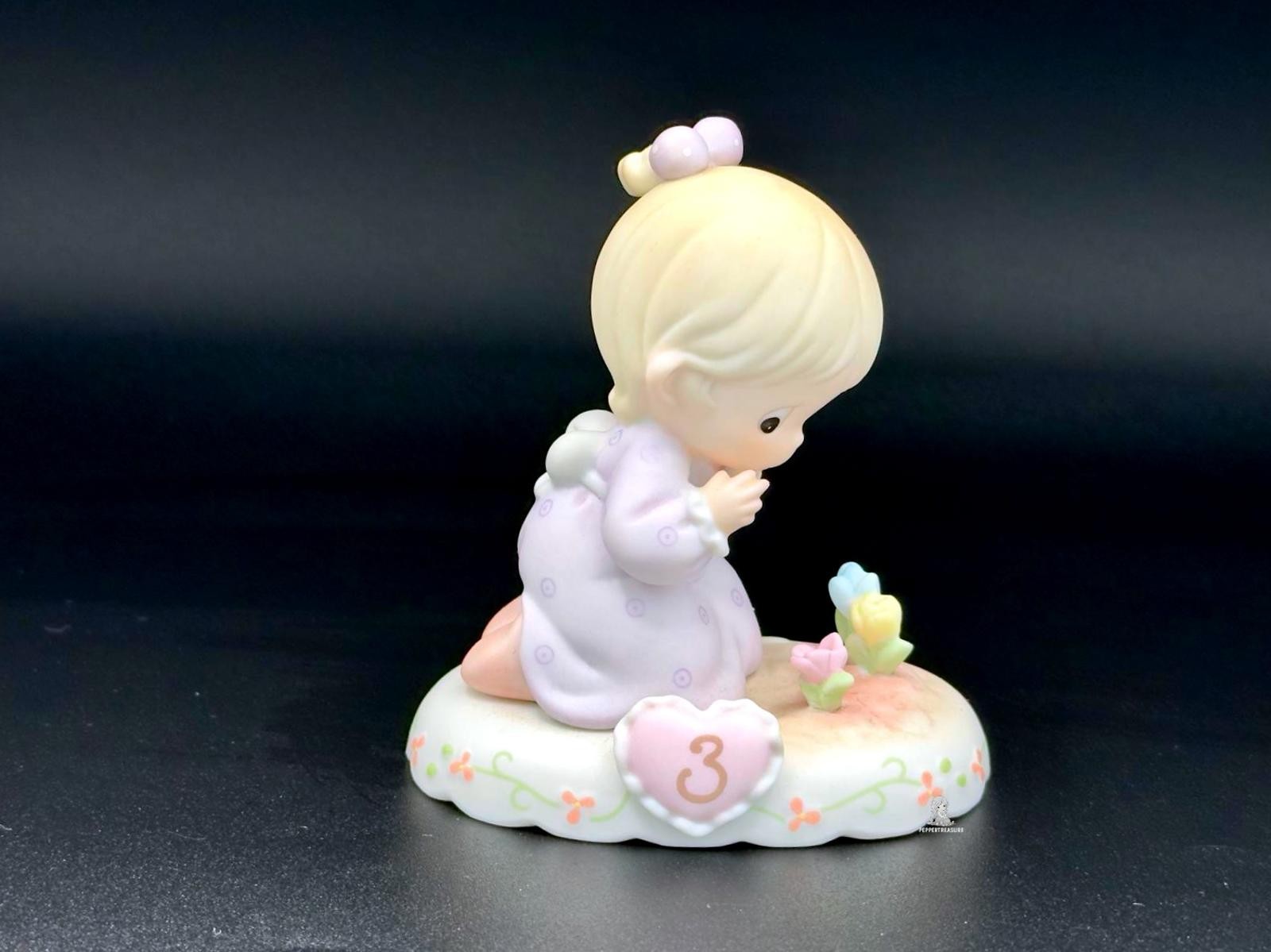 Precious Moments Miniature Girl Figurine – Adorable Praying Pose