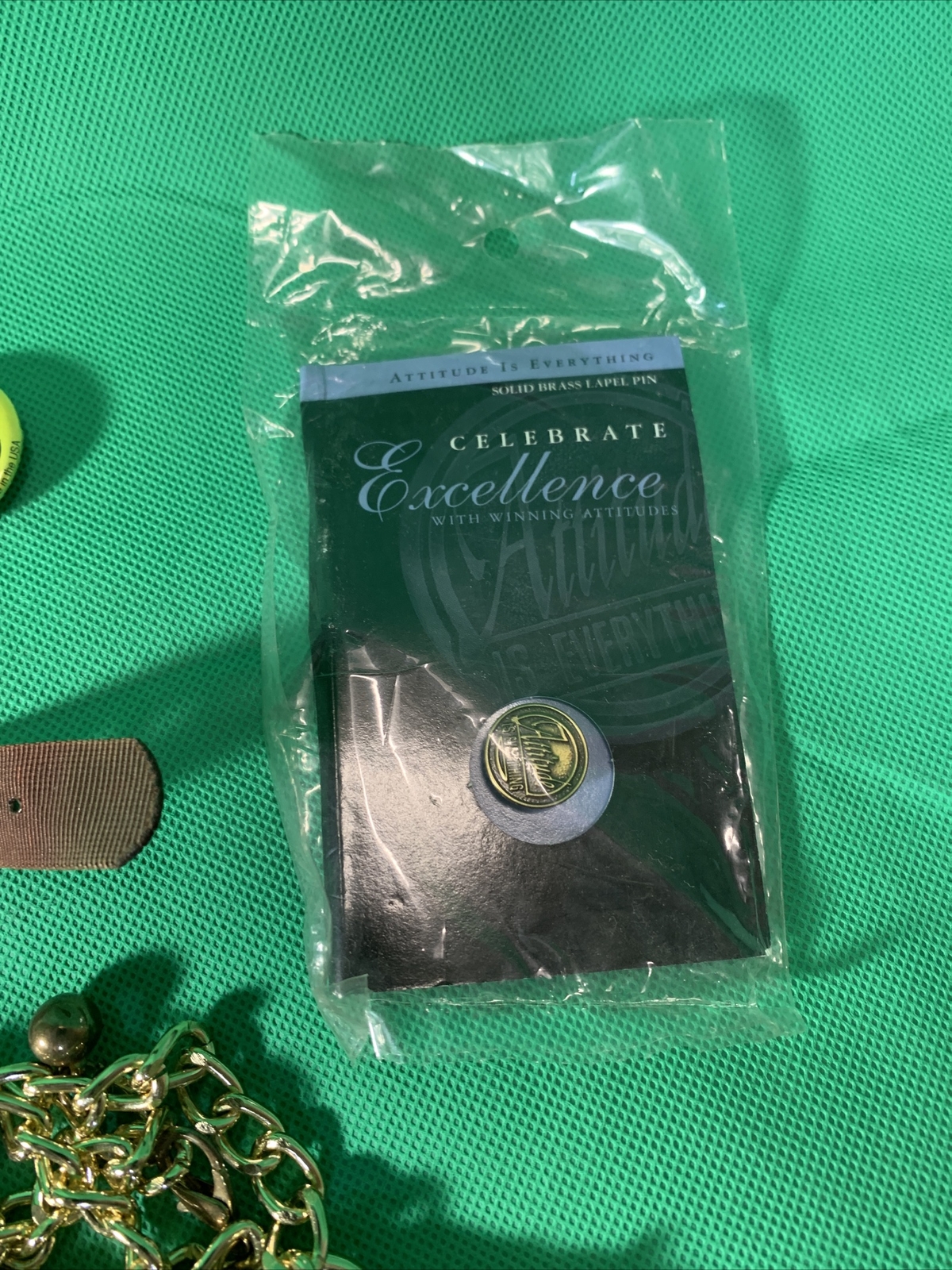 Lot of 20+ Junk Drawer Lot Accessories Apple Watch Band Buttons Keychains LG